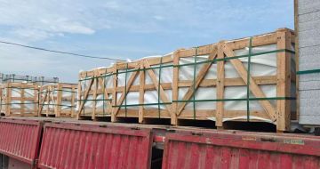 苏州 芝麻白花岗岩地铺石出口专车-泰国游