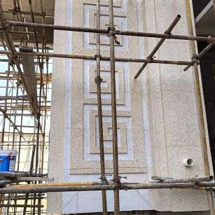 苏州 黄金麻花岗岩别墅外墙干挂回纹造型效果