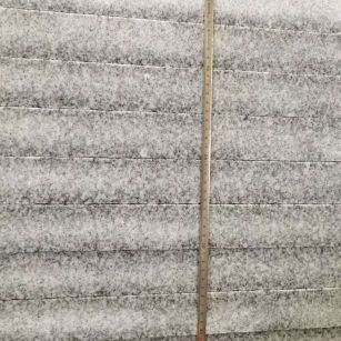 苏州 芝麻白火烧成品厚薄均匀，B料价格接近A料质量