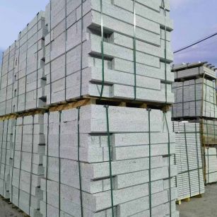 苏州 芝麻白花岗岩路沿石，路缘石，路肩石，道牙，立缘石，马路牙子，街沿石，侧石等