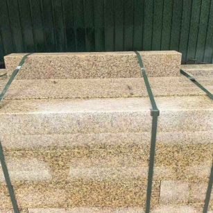 苏州 黄金麻花岗岩石材机切面栏杆料半成品