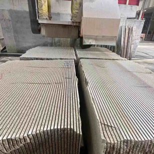 苏州 车间生产日常，黄金麻白麻花岗岩