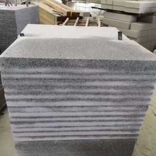 苏州 芝麻白5公分火烧地铺成品，900*400，规格可定制