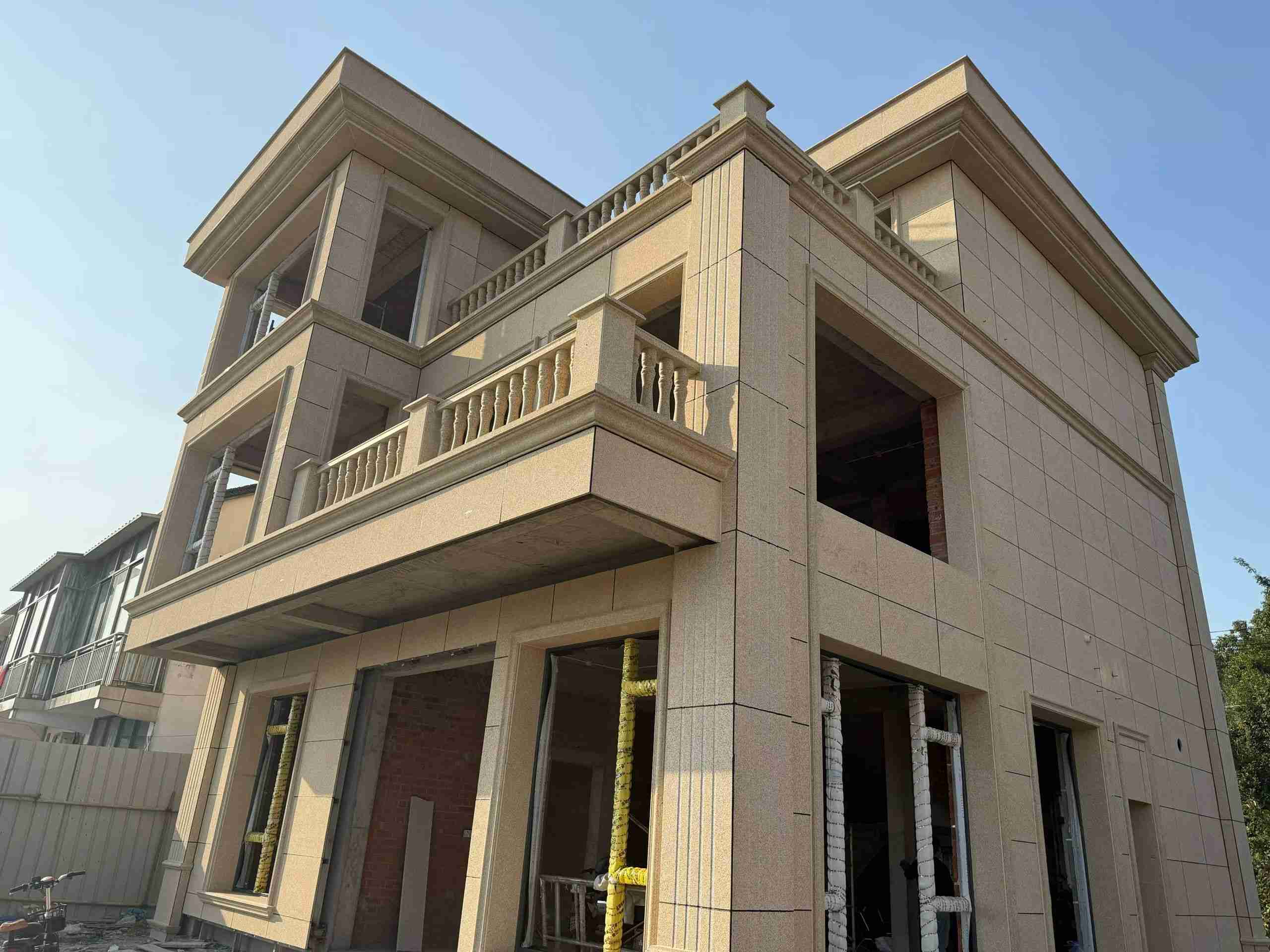 苏州 黄金麻花岗岩石材荔枝面外墙干挂效果展示