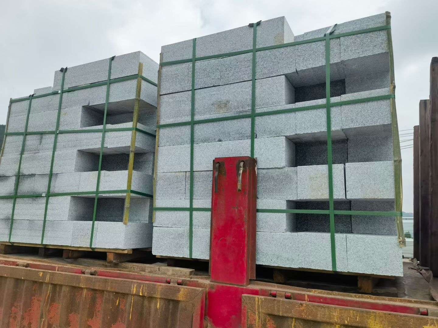 苏州 芝麻白花岗岩路沿石，平石，路侧石，马路牙子，路缘石，立缘石，平缘石等