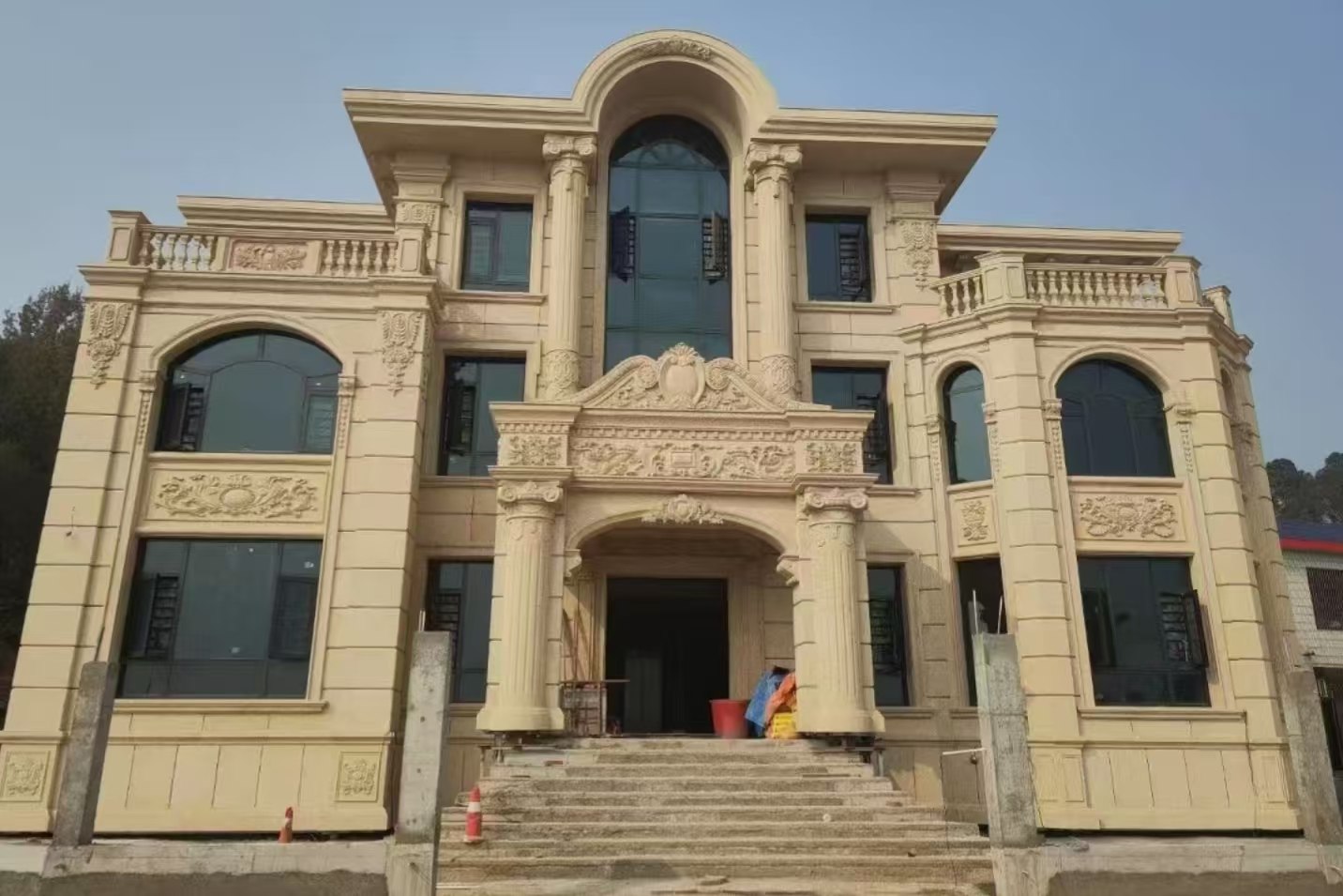 苏州 黄金麻花岗岩别墅外墙干挂