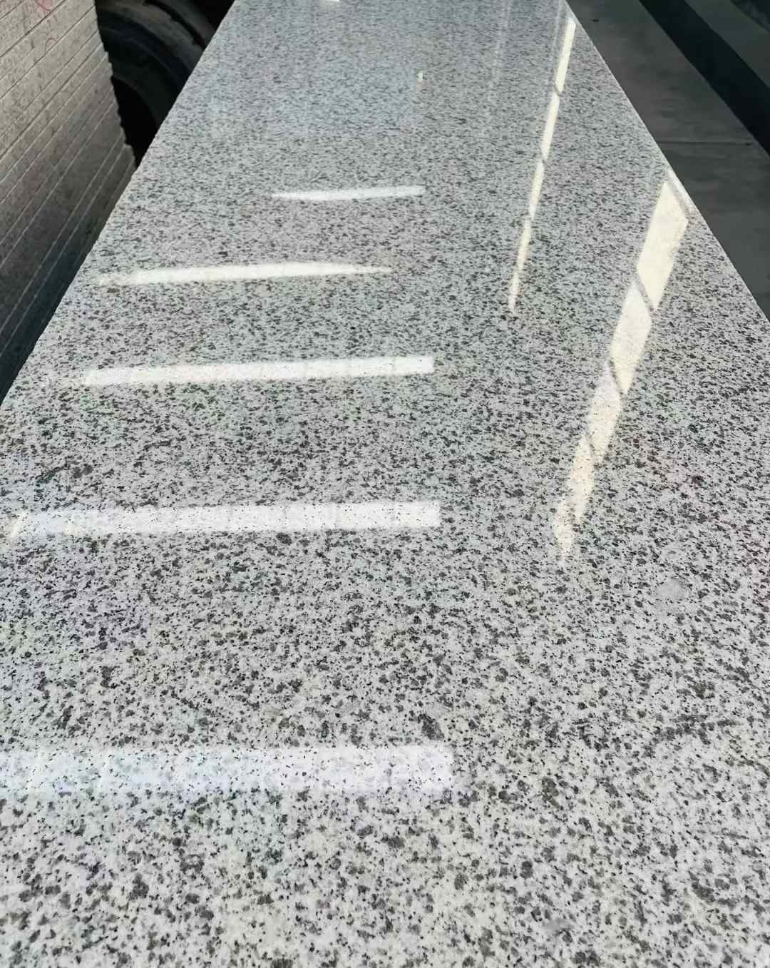 苏州 白麻花岗岩光面毛板