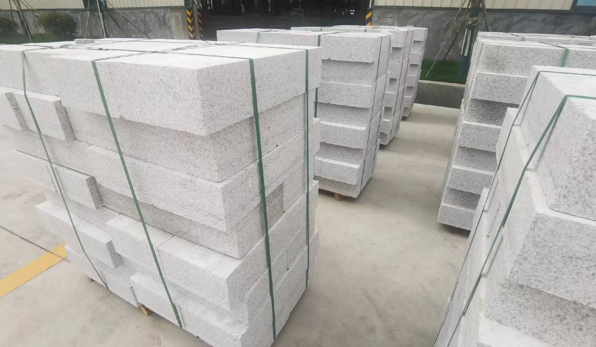 苏州 白麻花岗岩路沿石，立缘石，平缘石，路牙石，道牙石，马路牙子等